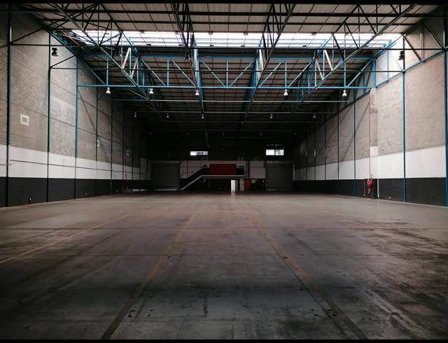 2,651M² WAREHOUSE TO LET IN EPPING INDUSTRIAL