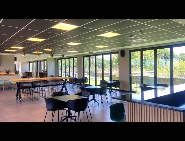 627.30M² OFFICE TO LET IN MELROSE ESTATE