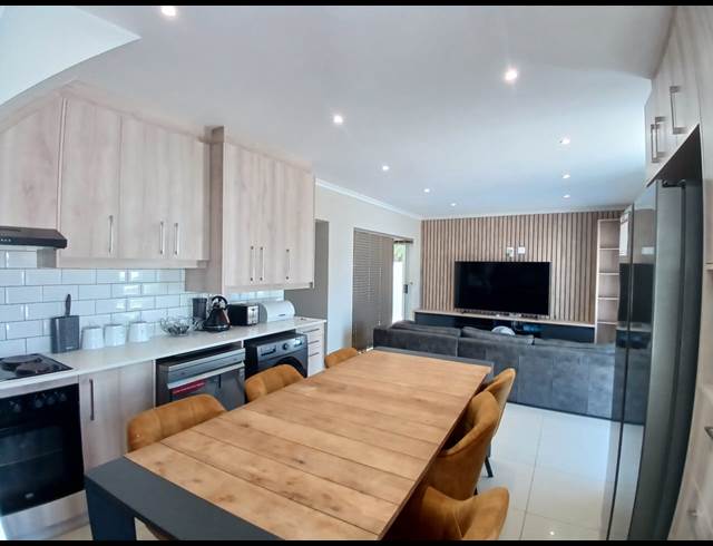 4 BEDROOM HOUSE TO LET IN TWEESPRUIT ESTATE
