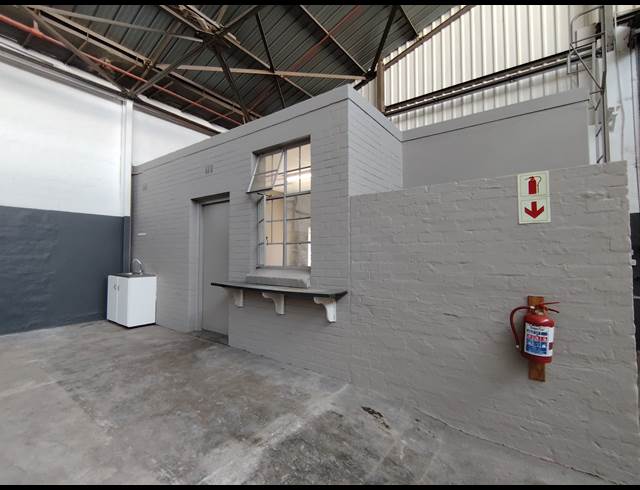 366M² WAREHOUSE TO LET IN CITY DEEP