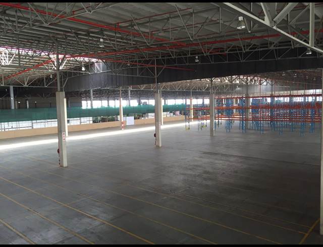 46,000M² WAREHOUSE TO LET IN GOSFORTH PARK