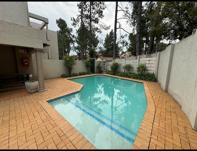 1 BEDROOM APARTMENT RENTED IN BRYANSTON