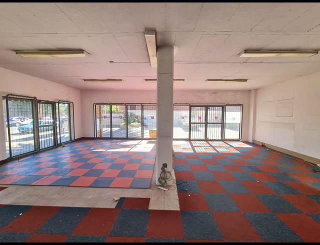 350M² OFFICE TO LET IN ALBERTON NORTH