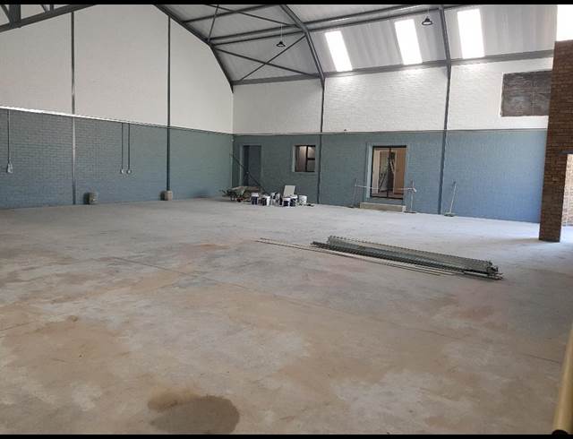 349M² FACTORY TO LET IN STIKLAND
