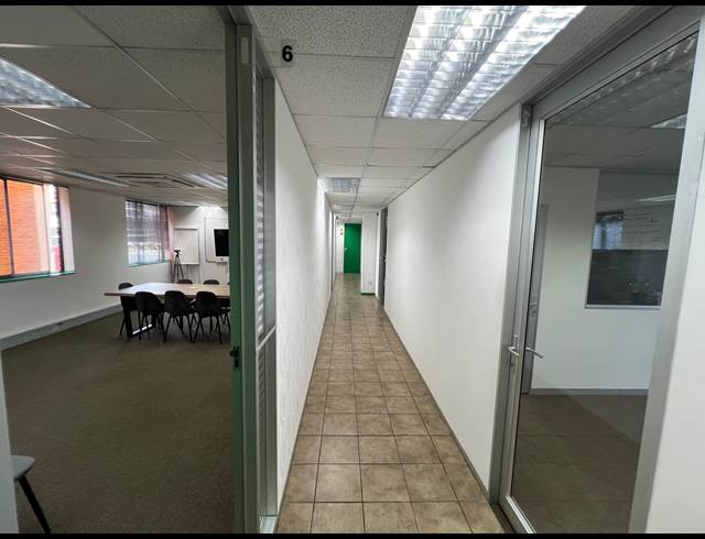 453M² OFFICE TO LET IN UMHLANGA RIDGE