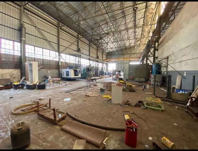 612M² WAREHOUSE TO LET IN LEA GLEN
