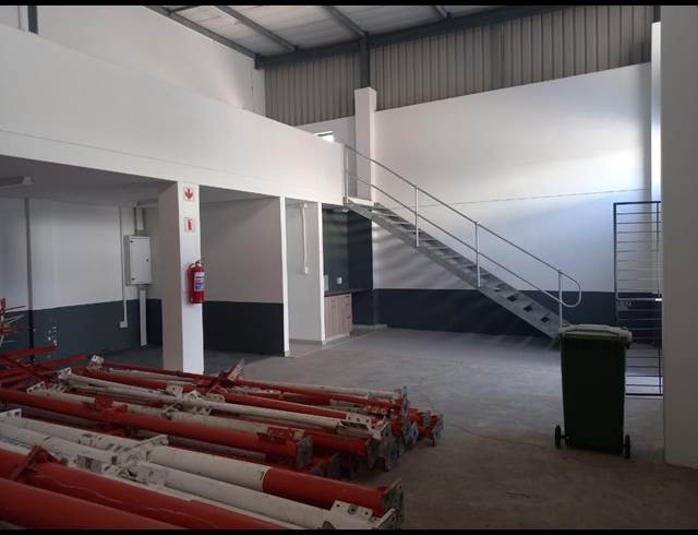 145M² WAREHOUSE TO LET IN SHAKAS HEAD