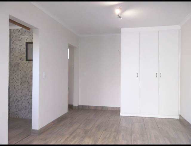 3 bed property to rent in OBSERVATORY