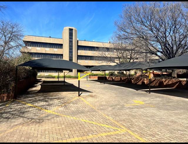 8,343M² WAREHOUSE TO LET IN ISANDO