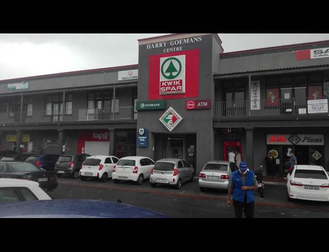 140M² RETAIL TO LET IN HEATHFIELD