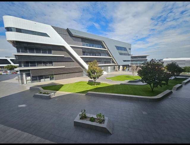 268M² OFFICE TO LET IN HIGHVELD