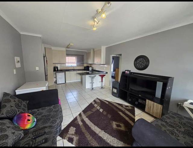 2 BEDROOM PROPERTY TO RENT IN BIRCHLEIGH