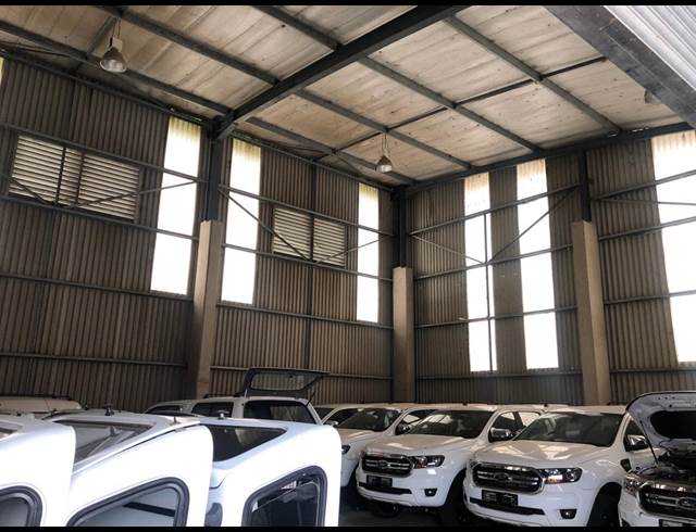 505M² WAREHOUSE TO LET IN RIVERHORSE VALLEY