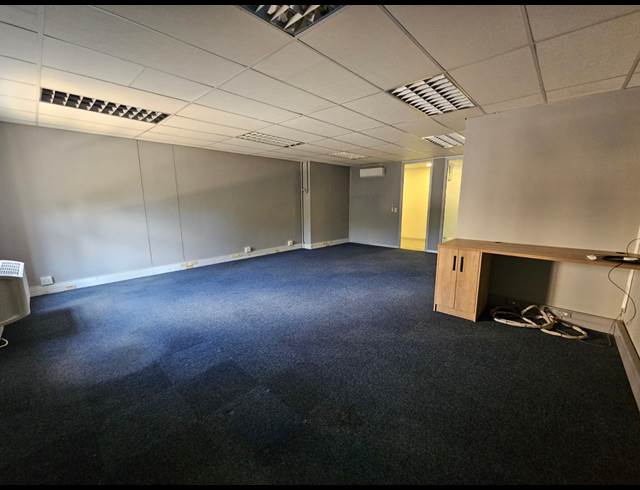 60M² OFFICE TO LET IN TYGER VALLEY
