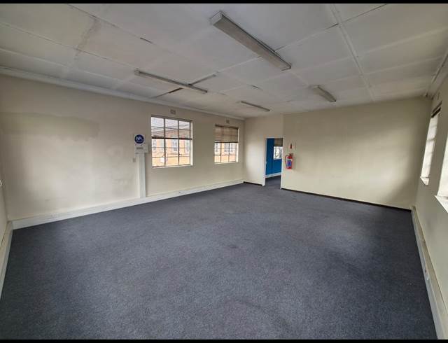 170M² WAREHOUSE TO LET IN WADEVILLE