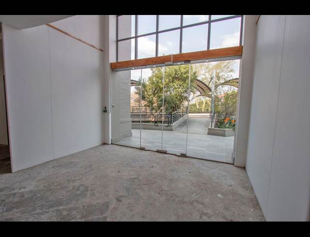 2,272M² OFFICE TO LET IN SIMBA