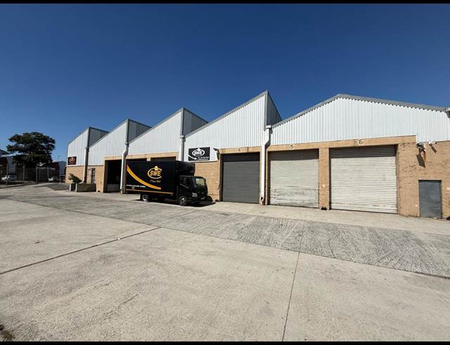 3,362M² WAREHOUSE TO LET IN BELLVILLE SOUTH INDUSTRIA