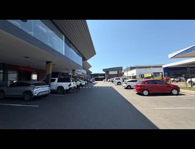 317M² BUSINESS CENTRE TO LET IN UMGENI BUSINESS PARK