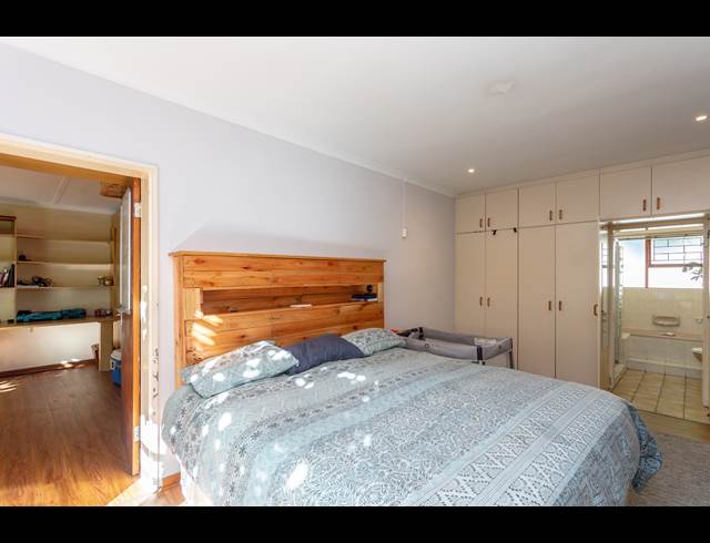 4 BEDROOM HOUSE RENTED IN VREDEKLOOF
