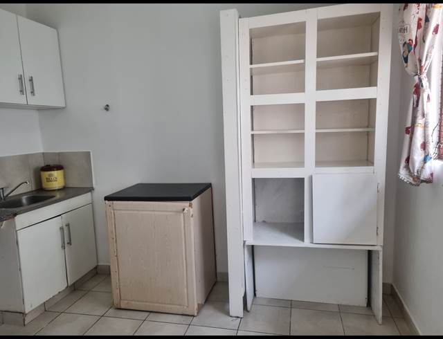 1 BEDROOM APARTMENT TO LET IN UMGENI PARK