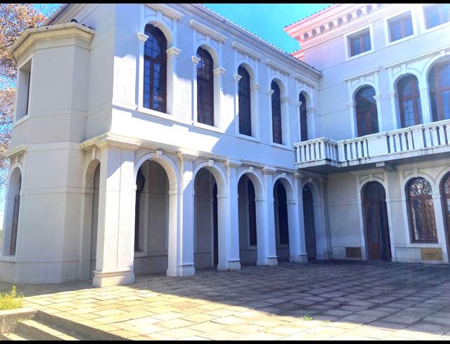 250M² OFFICE TO LET IN PARKTOWN