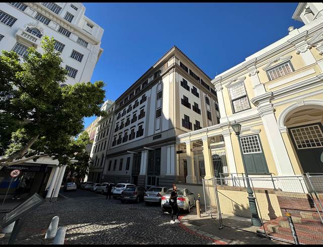 5,052M² OFFICE TO LET IN CAPE TOWN CITY CENTRE