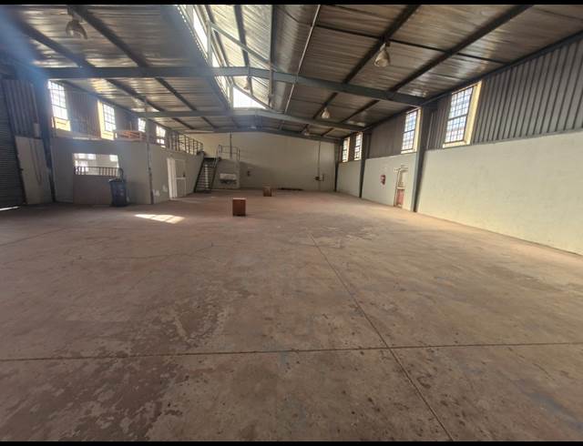 478M² WAREHOUSE TO LET IN DENVER