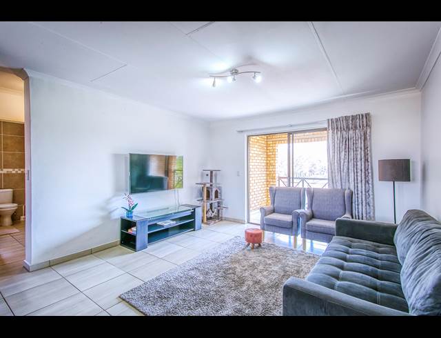 2 BEDROOM APARTMENT RENTED IN HONEYDEW