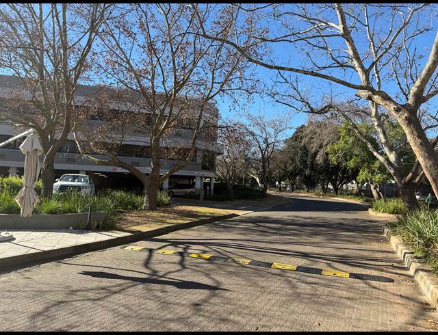 1,960M² BUILDING TO LET IN MOWBRAY