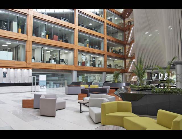 539M² OFFICE TO LET IN SANDTON CENTRAL