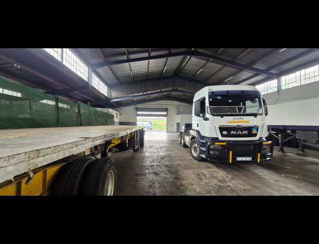 3,029M² WAREHOUSE TO LET IN CITY & SUBURBAN