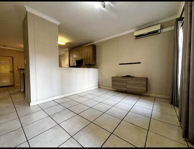 2 BEDROOM APARTMENT TO LET IN SANDTON CENTRAL