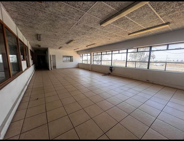 13,500M² FACTORY TO LET IN ALRODE SOUTH