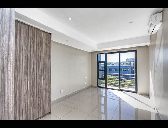 2 BEDROOM APARTMENT TO LET IN SANDTON CENTRAL