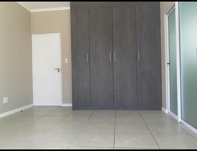 2 BEDROOM PROPERTY TO RENT IN SANDOWN