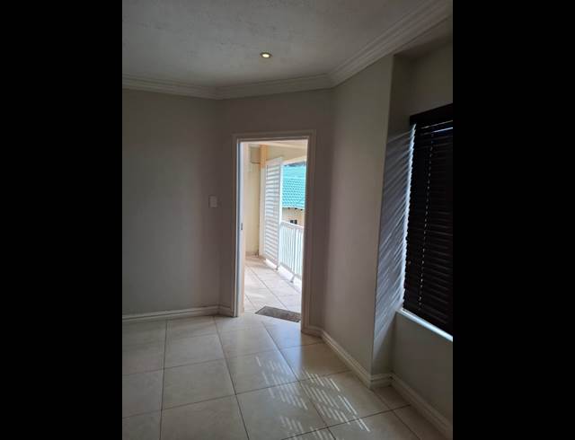 1 BEDROOM APARTMENT TO LET IN SOMERSET VALLEY ESTATE