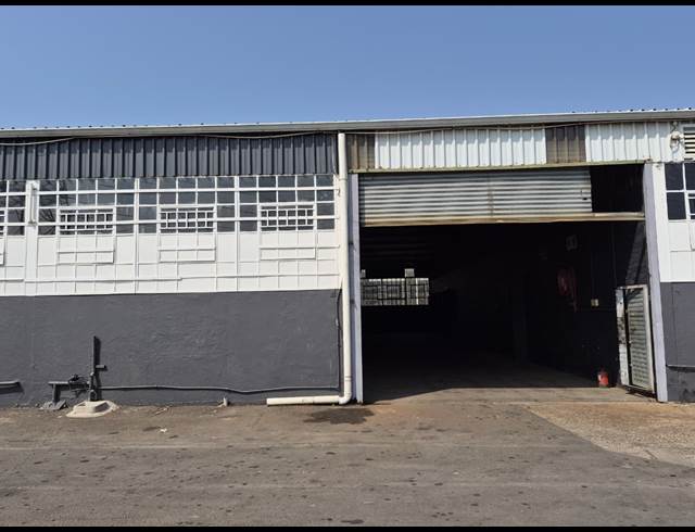 480M² WAREHOUSE TO LET IN GLEN ANIL