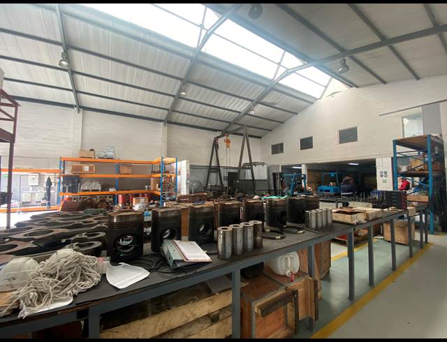 654M² WAREHOUSE TO LET IN MARCONI BEAM INDUSTRIA