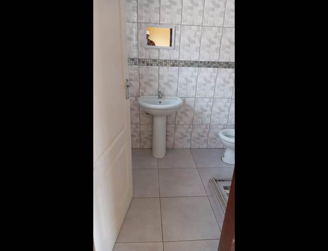 1 bed property to rent in NATURENA