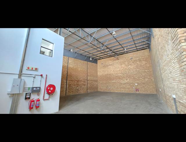 453M² WAREHOUSE TO LET IN KYA SANDS