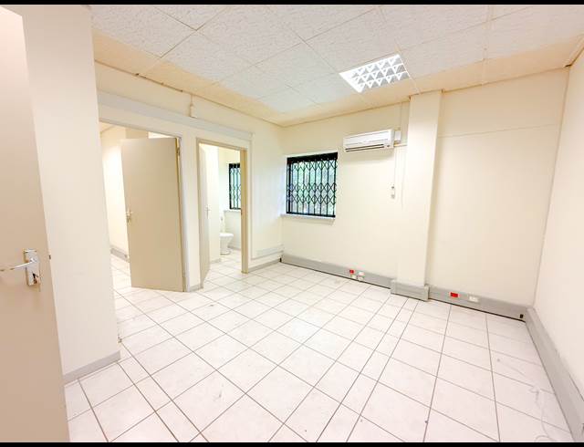 150M² OFFICE TO LET IN EMPANGENI CENTRAL