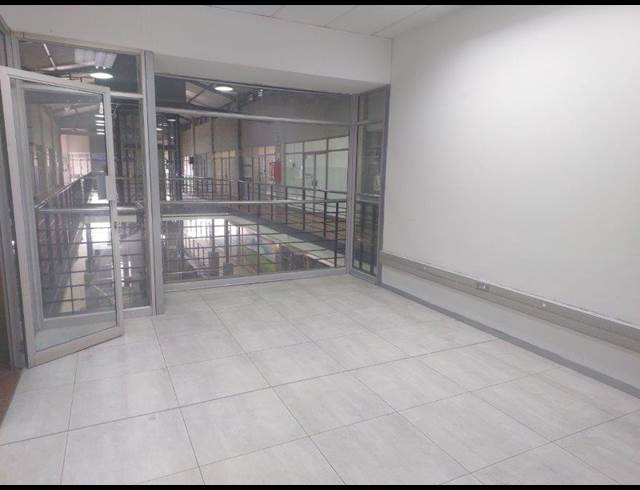 30M² RETAIL RENTED IN PIETERMARITZBURG CENTRAL