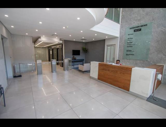2,000M² OFFICE TO LET IN SANDOWN