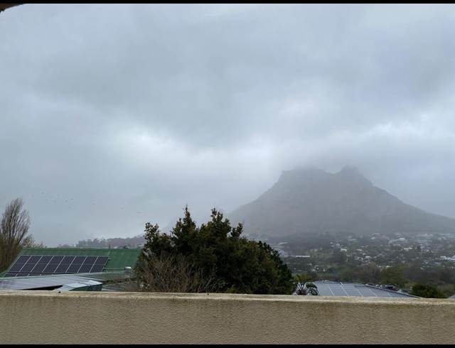 47M² RETAIL TO LET IN HOUT BAY CENTRAL