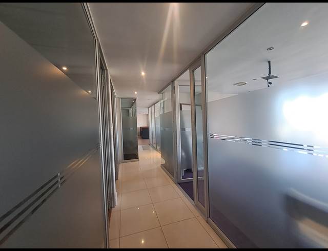 286M² OFFICE TO LET IN ILLOVO