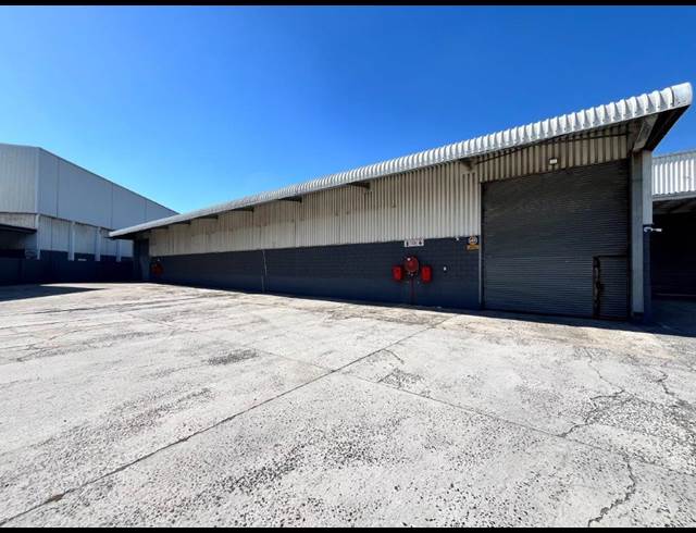 2,770M² WAREHOUSE TO LET IN EPPING INDUSTRIAL