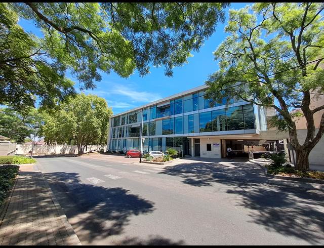 1,228M² OFFICE TO LET IN ILLOVO