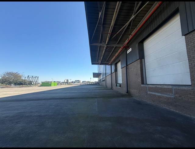 8,124M² WAREHOUSE TO LET IN HALFWAY HOUSE
