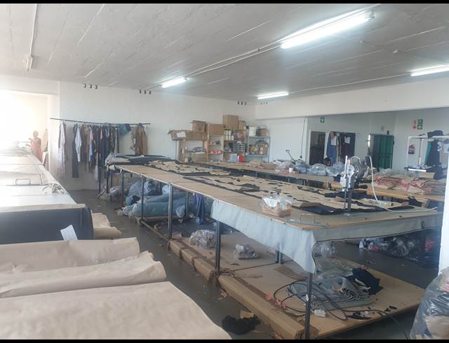 550M² OFFICE TO LET IN WOODSTOCK