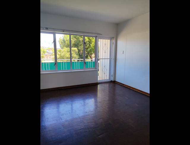 2 bed property to rent in PLUMSTEAD